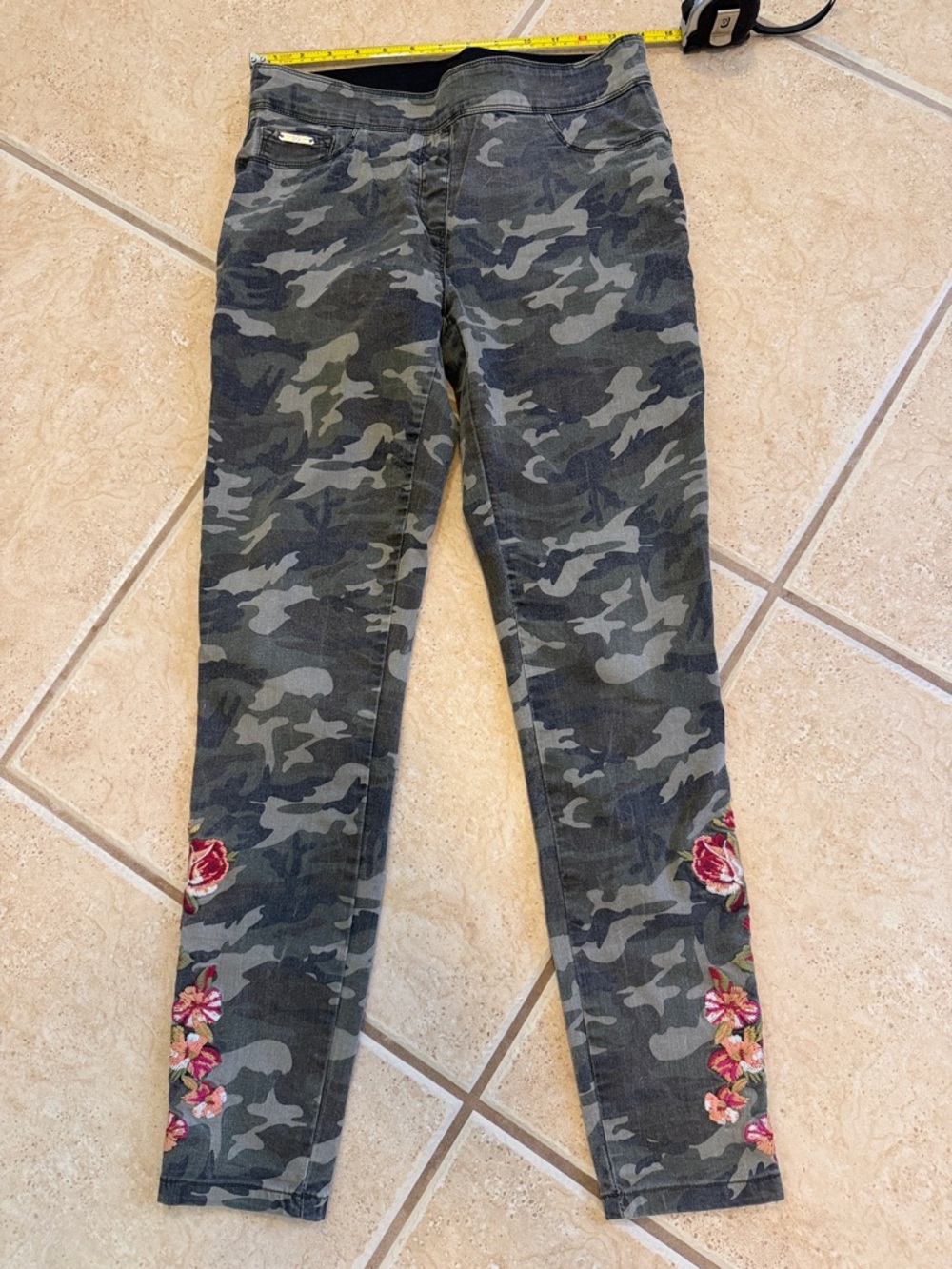 Coco + Carmen Women's Straight Leg Camo Jeans with Floral Embroidery